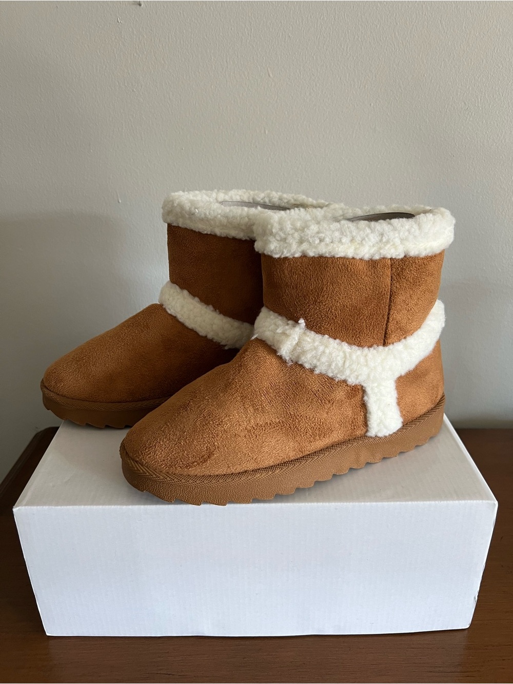 Olivia Miller Chestnut Brown Faux-Suede Ankle Booties with Cream Sherpa